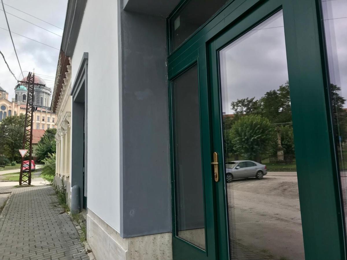 Appartement Medusa House à Esztergom Extérieur photo